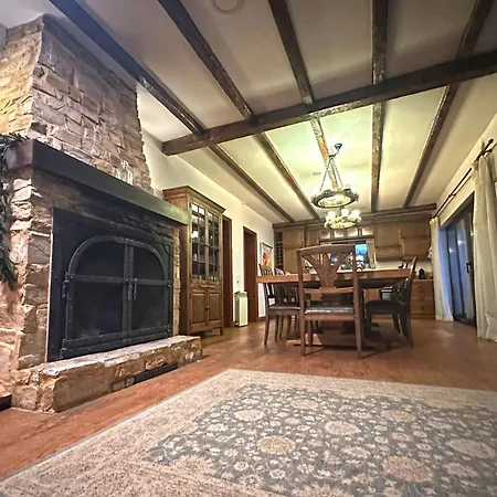 Vilă Stoykite-pamporovo Nature Retreat